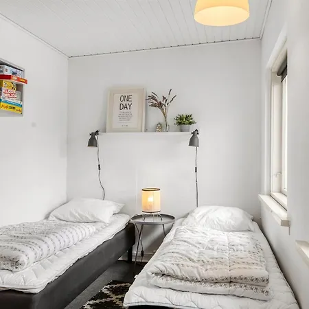 Prázdninový dům Delan - 75m From The Sea By Interhome *