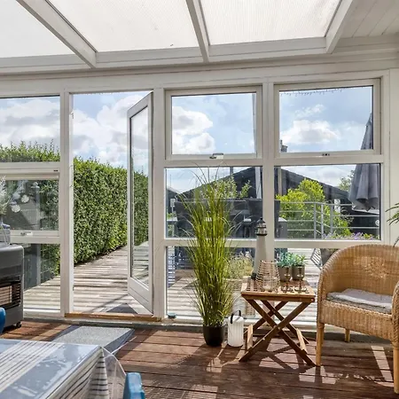 Delan - 75m From The Sea By Interhome *