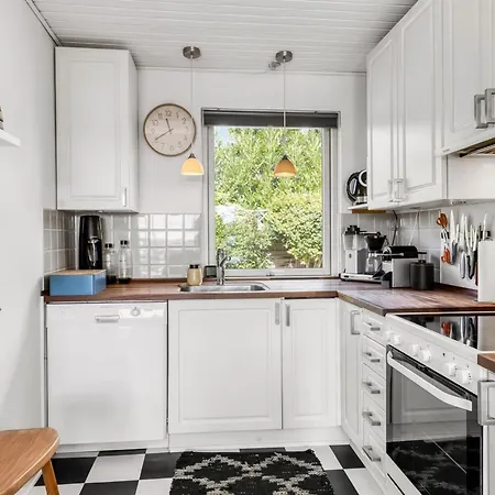 Prázdninový dům Delan - 75m From The Sea By Interhome *