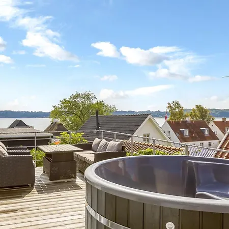 Prázdninový dům Delan - 75m From The Sea By Interhome *