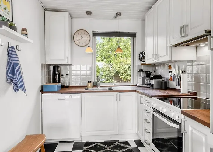 Vakantiehuis Delan - 75m From The Sea By Interhome *