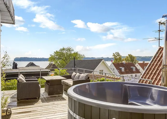 Vakantiehuis Delan - 75m From The Sea By Interhome *